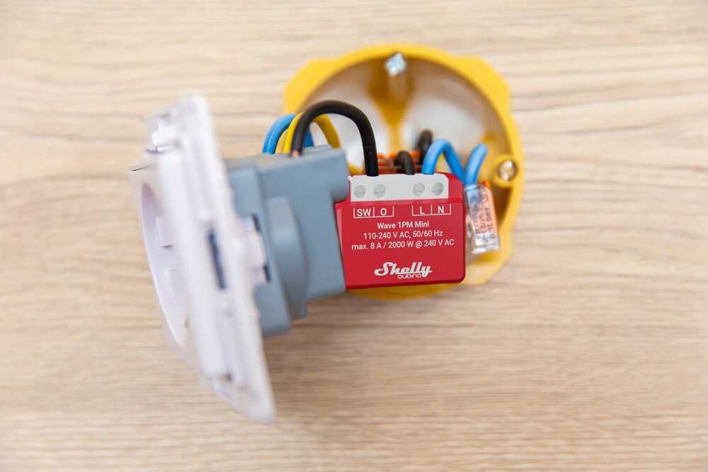 Shelly Qubino Wave 1 PM mini - module met potentiaalvrije uitgang en energiemeting